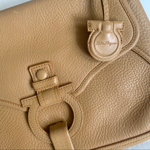 Salvatore Ferragamo Tan Pebble Leather ShoulderBag - Picture 2 of 9